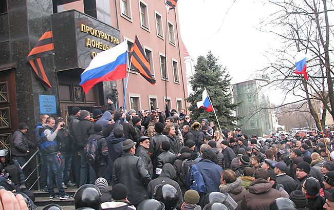Проросійський мітинг у Донецьку 16 березня 2014 року. Фото: РБК-Україна